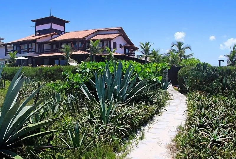 Oceanica 1000 Beachfront Pousada